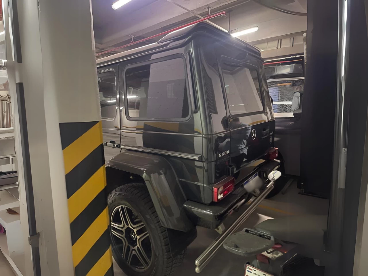 Mercedes-Benz G500 4x4²